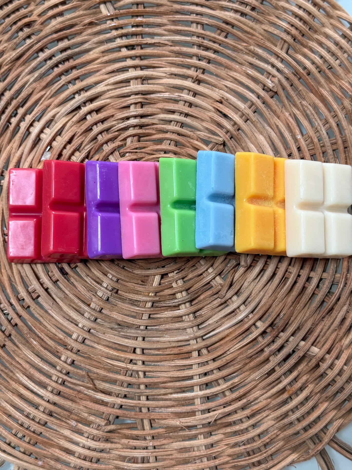 Fondants La petite boîte aux couleurs du printanière.